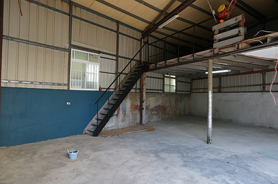 臺(tái)灣純正工業(yè)風(fēng) 工廠(chǎng)改建為時(shí)尚住辦合一住宅的設(shè)計(jì)與裝修